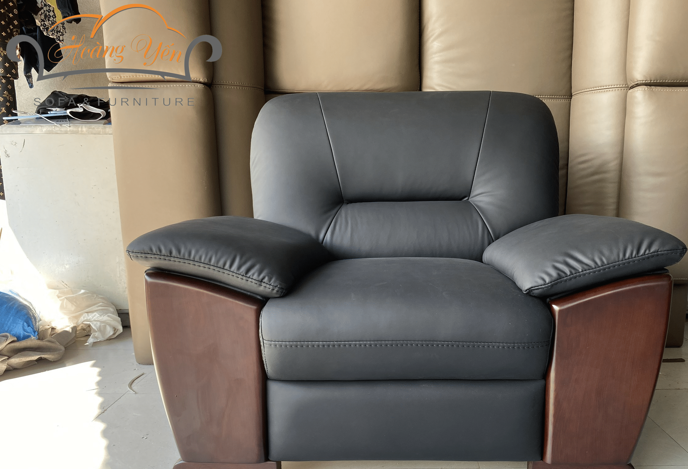 Sofa da phòng khách SHY378