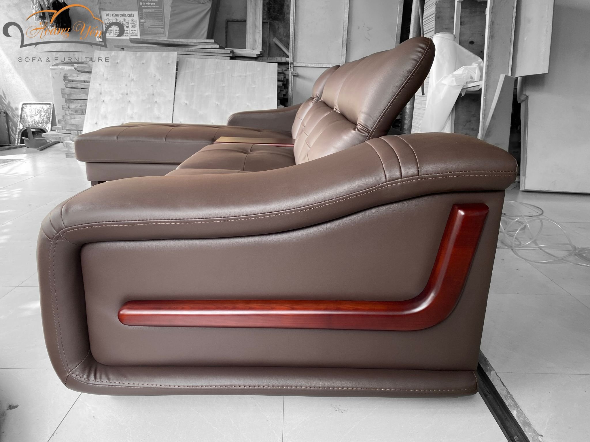 ban-giao-sofa-da-goc-l-mau-nau-SHY305 (2) bàn giao sofa da góc L SHY305 màu nâu