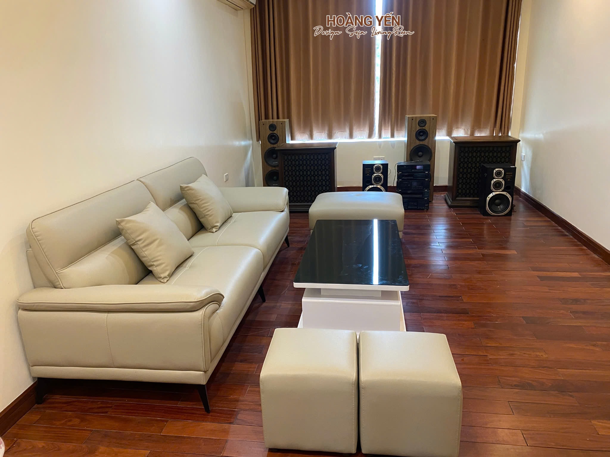 Bàn giao sofa văng da SHY405