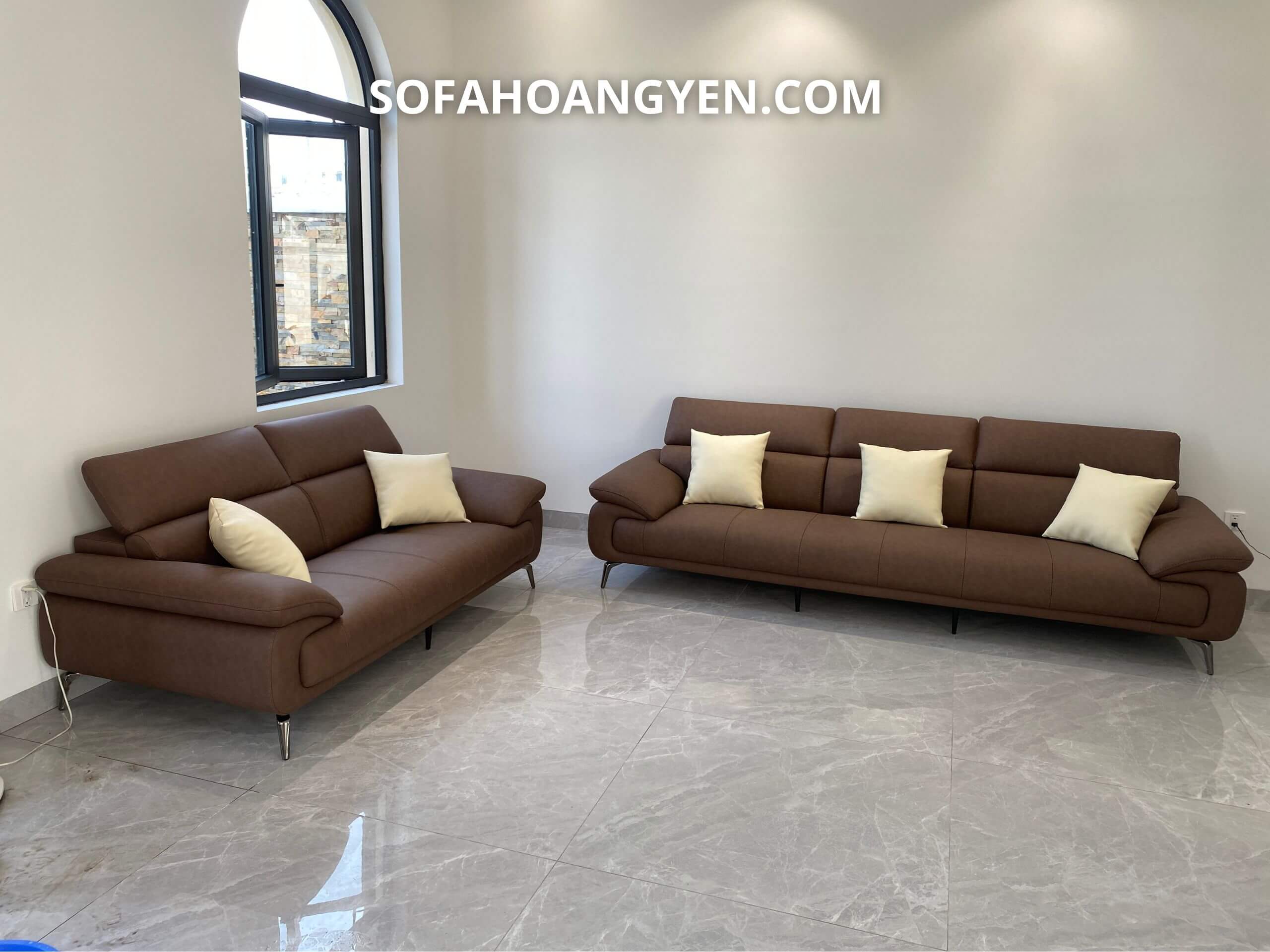 Sofa da phòng khách SHY434 màu nâu loang